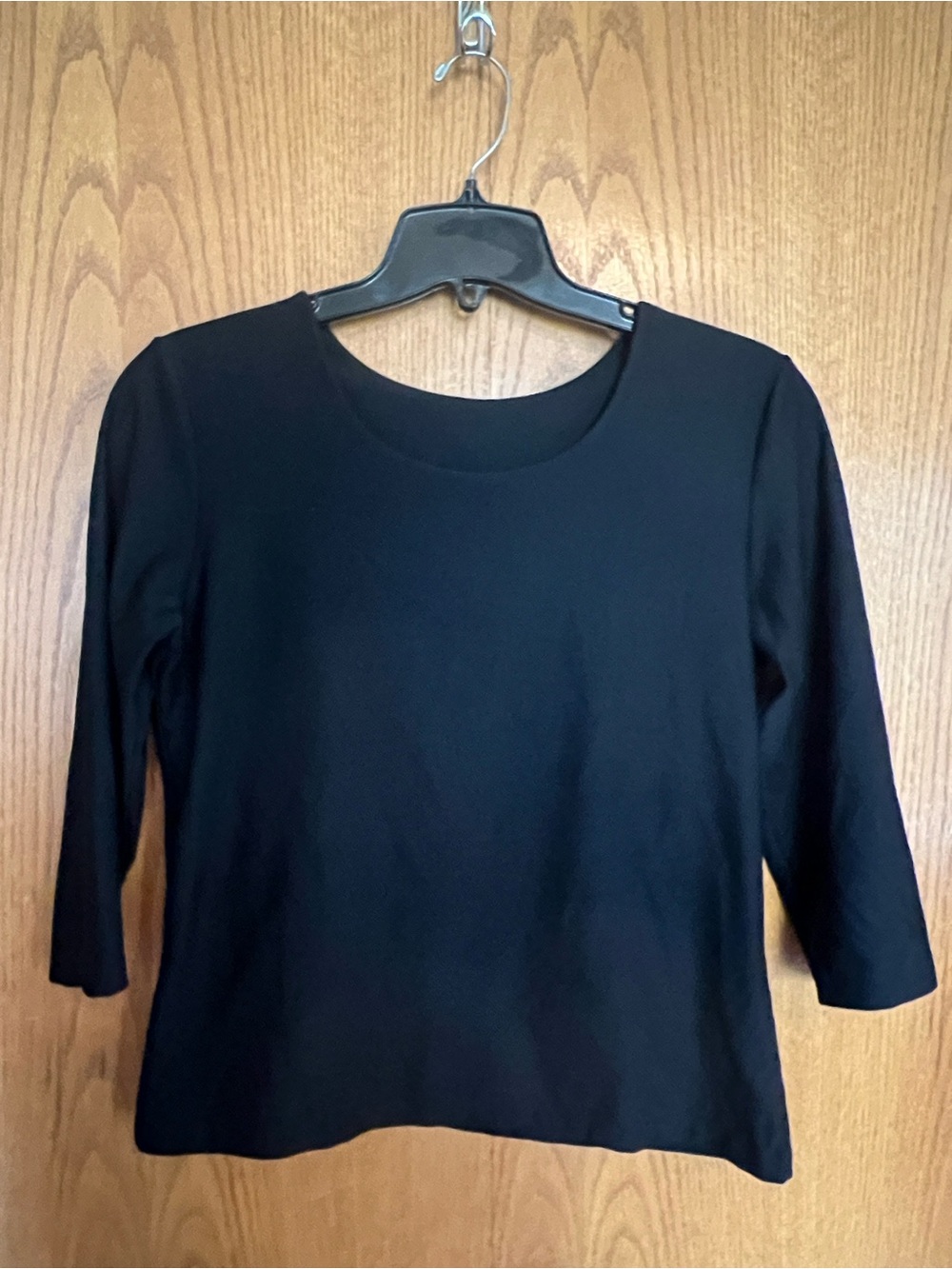 SPANX Black Scoop-Neck 3/4 Sleeve Top